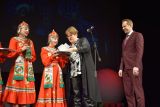 Церемония награждения победителейXXII Республиканского конкурса театрального искусства «Чӗнтӗрлӗ чаршав» («Узорчатый занавес») 2022 фото 9