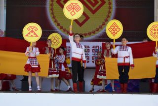 Праздничный концерт участников Всероссийской детской фольклориады прошел в Новочебоксарске фото 6